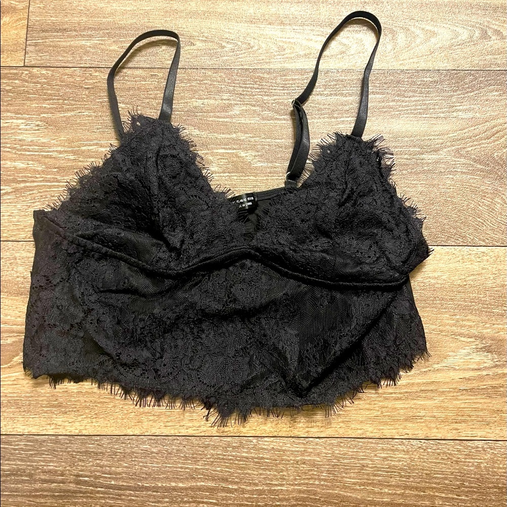 L black lace Shein crop top